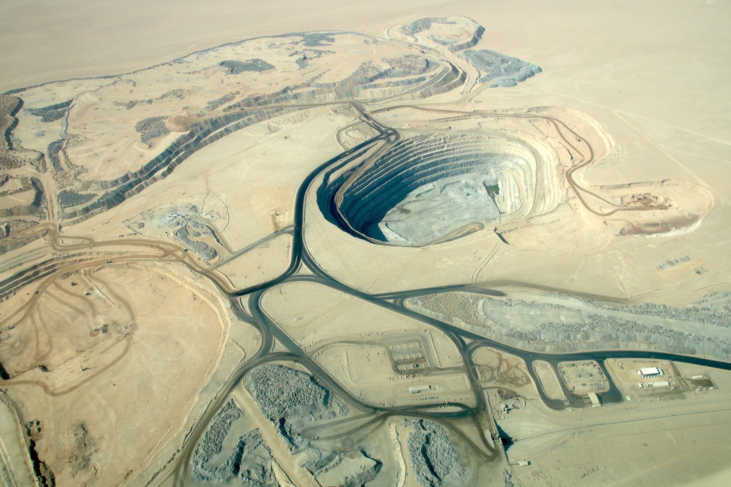 Namibia Pressed on Buying R&ouml;ssing Uranium Stake